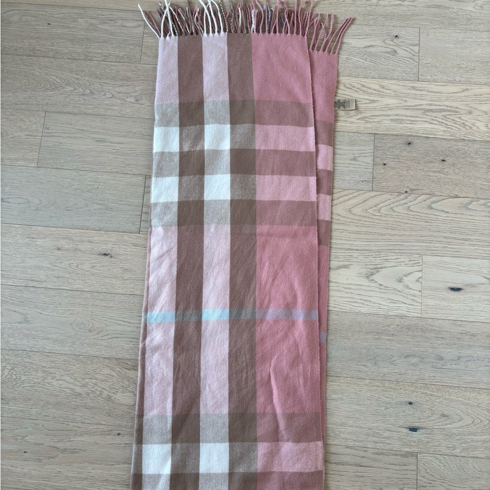 Burberry Soft Pink Cashmere Scarf